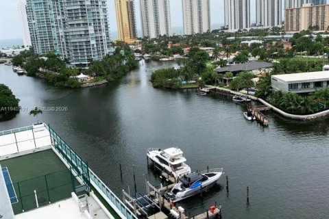 Снять в аренду кондоминиум в Санни-Айлс-Бич, Флорида 2 спальни, 144.28м2, № 1997351 - фото 19