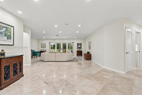 Casa en venta en Atlantis, Florida, 4 dormitorios, 308.62 m2 № 2383235 - foto 5