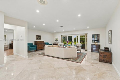 Casa en venta en Atlantis, Florida, 4 dormitorios, 308.62 m2 № 2383235 - foto 7