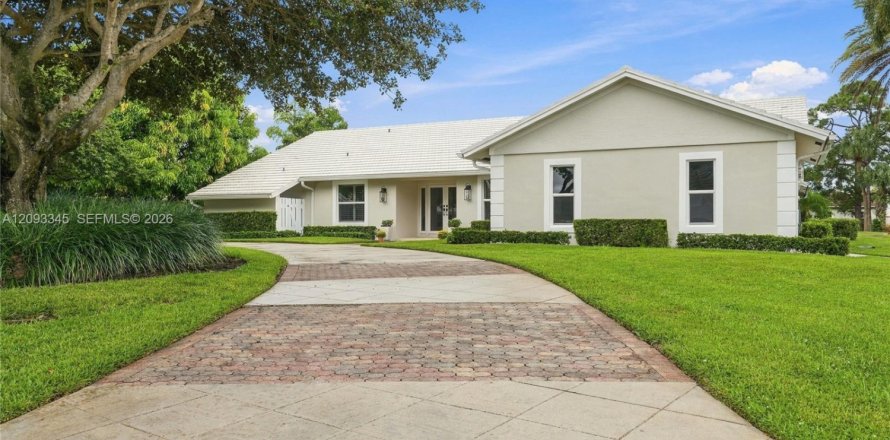 Casa en Atlantis, Florida 4 dormitorios, 308.62 m2 № 2383235