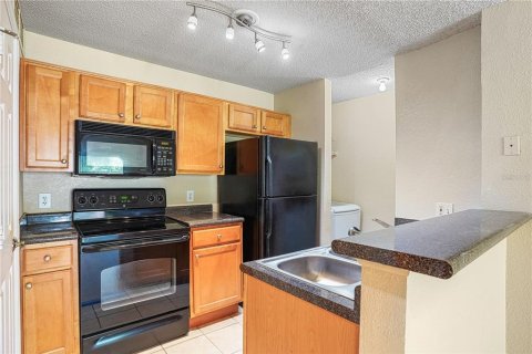 Condominio en venta en Altamonte Springs, Florida, 1 dormitorio, 59.83 m2 № 1622687 - foto 12