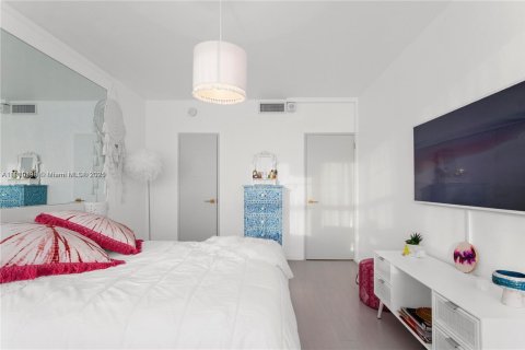 Copropriété à louer à Miami Beach, Floride: 1 chambre, 79.06 m2 № 1965978 - photo 8