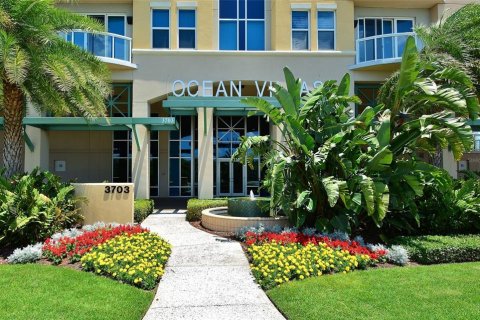 Condo in Daytona Beach, Florida, 2 bedrooms  № 2118838