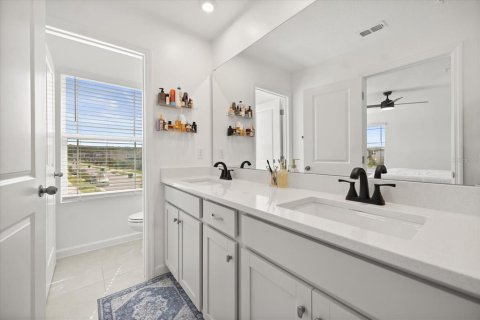 Adosado en venta en Orlando, Florida, 3 dormitorios, 154.12 m2 № 1884197 - foto 14