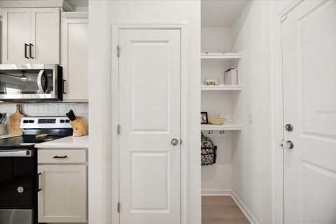 Adosado en venta en Orlando, Florida, 3 dormitorios, 154.12 m2 № 1884197 - foto 8