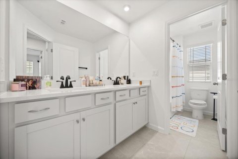 Adosado en venta en Orlando, Florida, 3 dormitorios, 154.12 m2 № 1884197 - foto 26