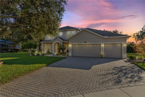 Villa ou maison à vendre à Clermont, Floride: 5 chambres, 288 m2 № 2418497 - photo 2