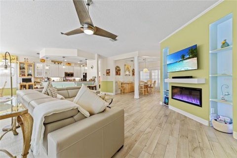 Villa ou maison à vendre à Clermont, Floride: 5 chambres, 288 m2 № 2418497 - photo 18