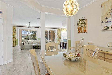 Villa ou maison à vendre à Clermont, Floride: 5 chambres, 288 m2 № 2418497 - photo 21