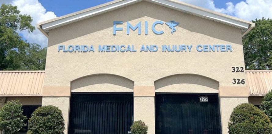 Commercial property in Kissimmee, Florida 118.45 sq.m. № 2158013