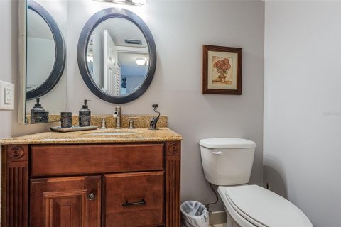Condo in Saint Petersburg, Florida, 1 bedroom  № 791461 - photo 28