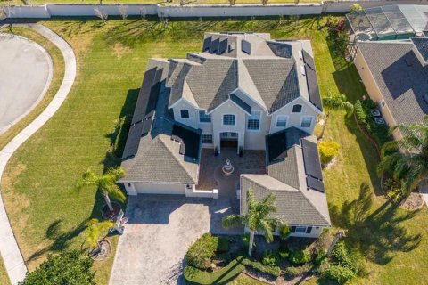 House in Winter Garden, Florida 4 bedrooms, 353.12 sq.m. № 1546836 - photo 2