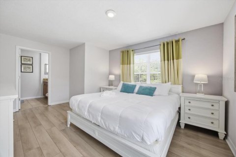 Adosado en venta en Kissimmee, Florida, 5 dormitorios, 188.03 m2 № 2094512 - foto 26