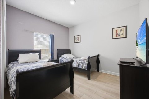 Adosado en venta en Kissimmee, Florida, 5 dormitorios, 188.03 m2 № 2094512 - foto 7