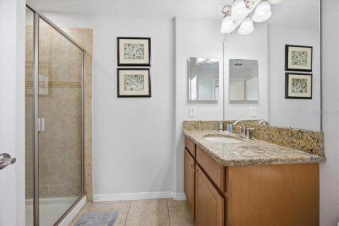 Adosado en venta en Kissimmee, Florida, 5 dormitorios, 188.03 m2 № 2094512 - foto 27
