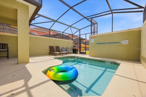 Adosado en venta en Kissimmee, Florida, 5 dormitorios, 188.03 m2 № 2094512 - foto 30