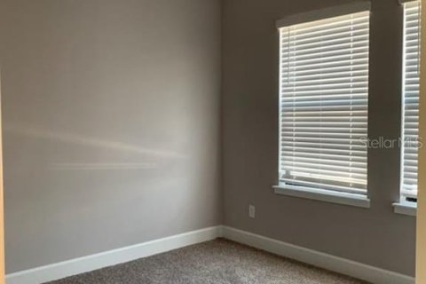 Townhouse in Kissimmee, Florida 4 bedrooms, 147.81 sq.m. № 2199058 - photo 8