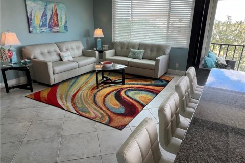 Condominio en alquiler en Saint Petersburg, Florida, 2 dormitorios, 97.55 m2 № 1558554 - foto 22
