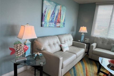 Condominio en alquiler en Saint Petersburg, Florida, 2 dormitorios, 97.55 m2 № 1558554 - foto 28