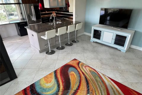 Condominio en alquiler en Saint Petersburg, Florida, 2 dormitorios, 97.55 m2 № 1558554 - foto 21