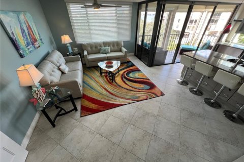 Condominio en alquiler en Saint Petersburg, Florida, 2 dormitorios, 97.55 m2 № 1558554 - foto 23
