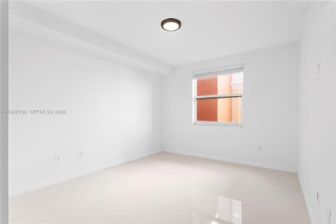 Купить кондоминиум в Санни-Айлс-Бич, Флорида 2 спальни, 95.13м2, № 2008080 - фото 11