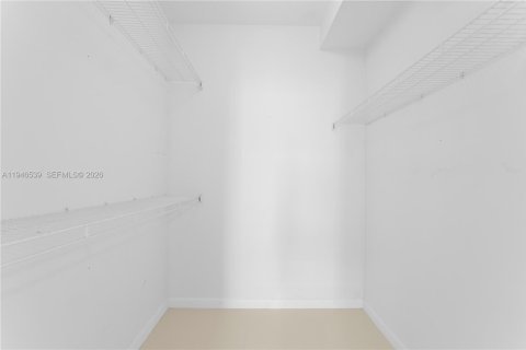 Купить кондоминиум в Санни-Айлс-Бич, Флорида 2 спальни, 95.13м2, № 2008080 - фото 9