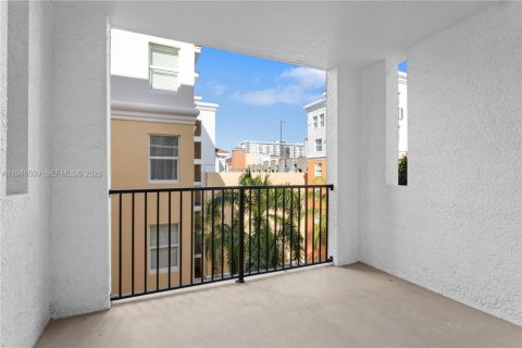 Купить кондоминиум в Санни-Айлс-Бич, Флорида 2 спальни, 95.13м2, № 2008080 - фото 3