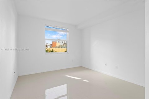 Купить кондоминиум в Санни-Айлс-Бич, Флорида 2 спальни, 95.13м2, № 2008080 - фото 7