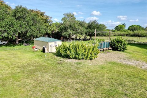 Land in Southwest Ranches, Florida № 1869929 - photo 5
