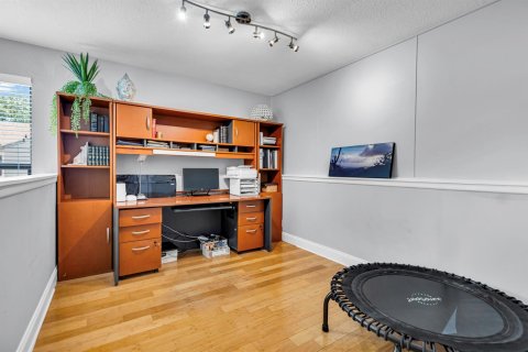 Casa en venta en Coral Springs, Florida, 3 dormitorios, 200.39 m2 № 2077792 - foto 26