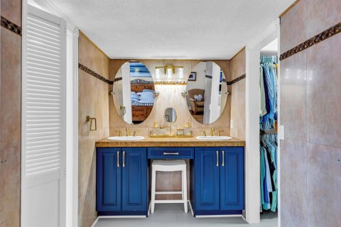 Casa en venta en Coral Springs, Florida, 3 dormitorios, 200.39 m2 № 2077792 - foto 30