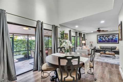 Casa en venta en Coral Springs, Florida, 3 dormitorios, 200.39 m2 № 2077792 - foto 8
