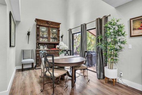 Casa en venta en Coral Springs, Florida, 3 dormitorios, 200.39 m2 № 2077792 - foto 4