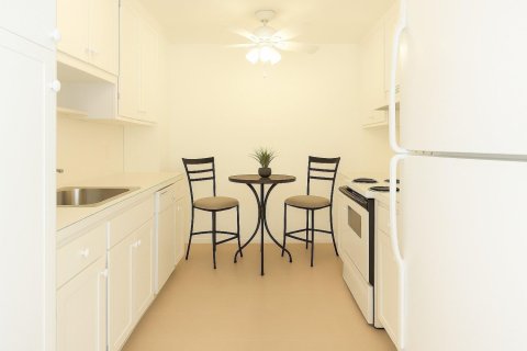 Condominio en venta en Hollywood, Florida, 1 dormitorio, 92.34 m2 № 2246570 - foto 3