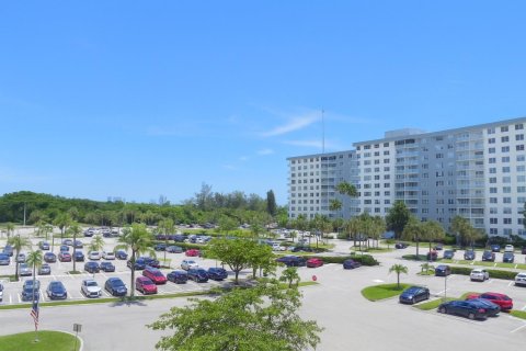 Condominio en venta en Hollywood, Florida, 1 dormitorio, 92.34 m2 № 2246570 - foto 8