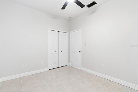 Villa ou maison à vendre à Tampa, Floride: 3 chambres, 172.43 m2 № 2408292 - photo 26
