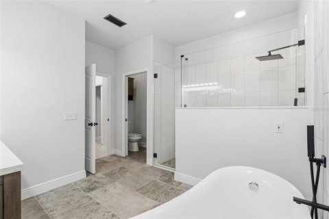 Villa ou maison à vendre à Tampa, Floride: 3 chambres, 172.43 m2 № 2408292 - photo 22
