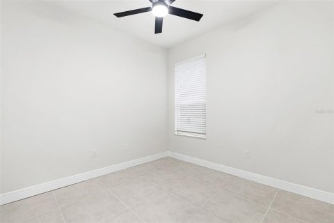 Villa ou maison à vendre à Tampa, Floride: 3 chambres, 172.43 m2 № 2408292 - photo 27