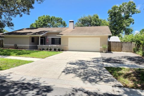 Villa ou maison à Seffner, Floride 4 chambres, 179.95 m2 № 2096880