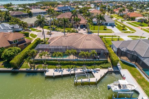 Casa en venta en Marco Island, Florida, 3 dormitorios, 282.24 m2 № 1720628 - foto 3