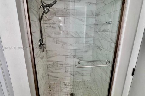 Adosado en alquiler en Deerfield Beach, Florida, 2 dormitorios, 108.7 m2 № 2042091 - foto 13