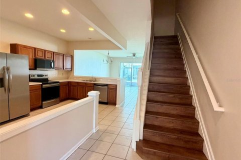 Townhouse in Wesley Chapel, Florida 3 bedrooms, 147.53 sq.m. № 2230120 - photo 21