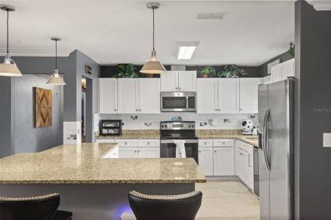 Villa ou maison à vendre à Tampa, Floride: 3 chambres, 146.79 m2 № 2131113 - photo 12