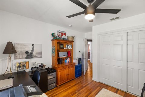 Villa ou maison à vendre à Tampa, Floride: 3 chambres, 146.79 m2 № 2131113 - photo 23
