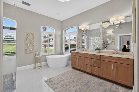 Villa ou maison à vendre à Yalaha, Floride: 4 chambres, 363.43 m2 № 2295048 - photo 28