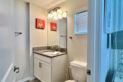 Townhouse in STOREY LAKE in Kissimmee, Florida 5 bedrooms, 197.7 sq.m. № 1832112 - photo 24