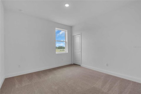 Casa en venta en Zephyrhills, Florida, 4 dormitorios, 293.76 m2 № 1441057 - foto 6