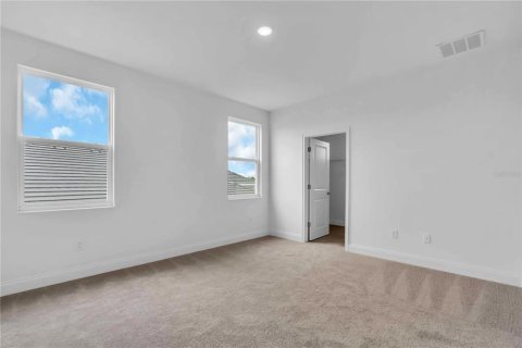 Casa en venta en Zephyrhills, Florida, 4 dormitorios, 293.76 m2 № 1441057 - foto 7