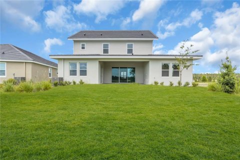 Casa en venta en Zephyrhills, Florida, 4 dormitorios, 293.76 m2 № 1441057 - foto 11